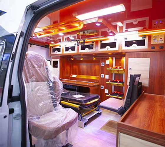 乌兰县车辆内部展示