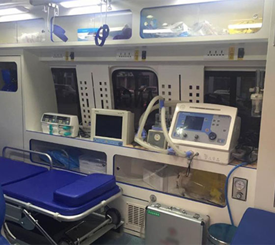 乌兰县车辆内部展示